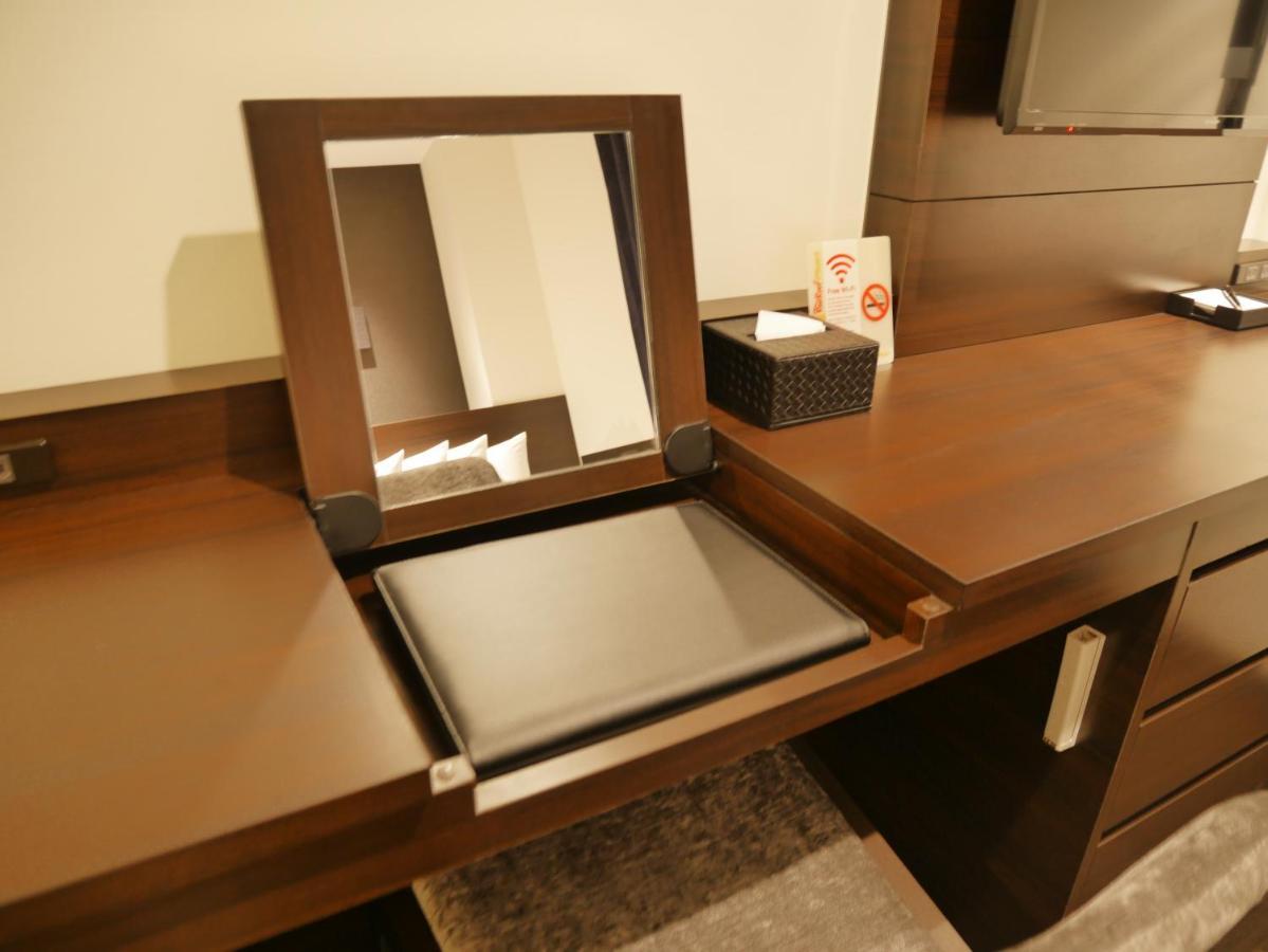 Red Roof Inn & Suites Osaka Namba Nipponbashi Extérieur photo