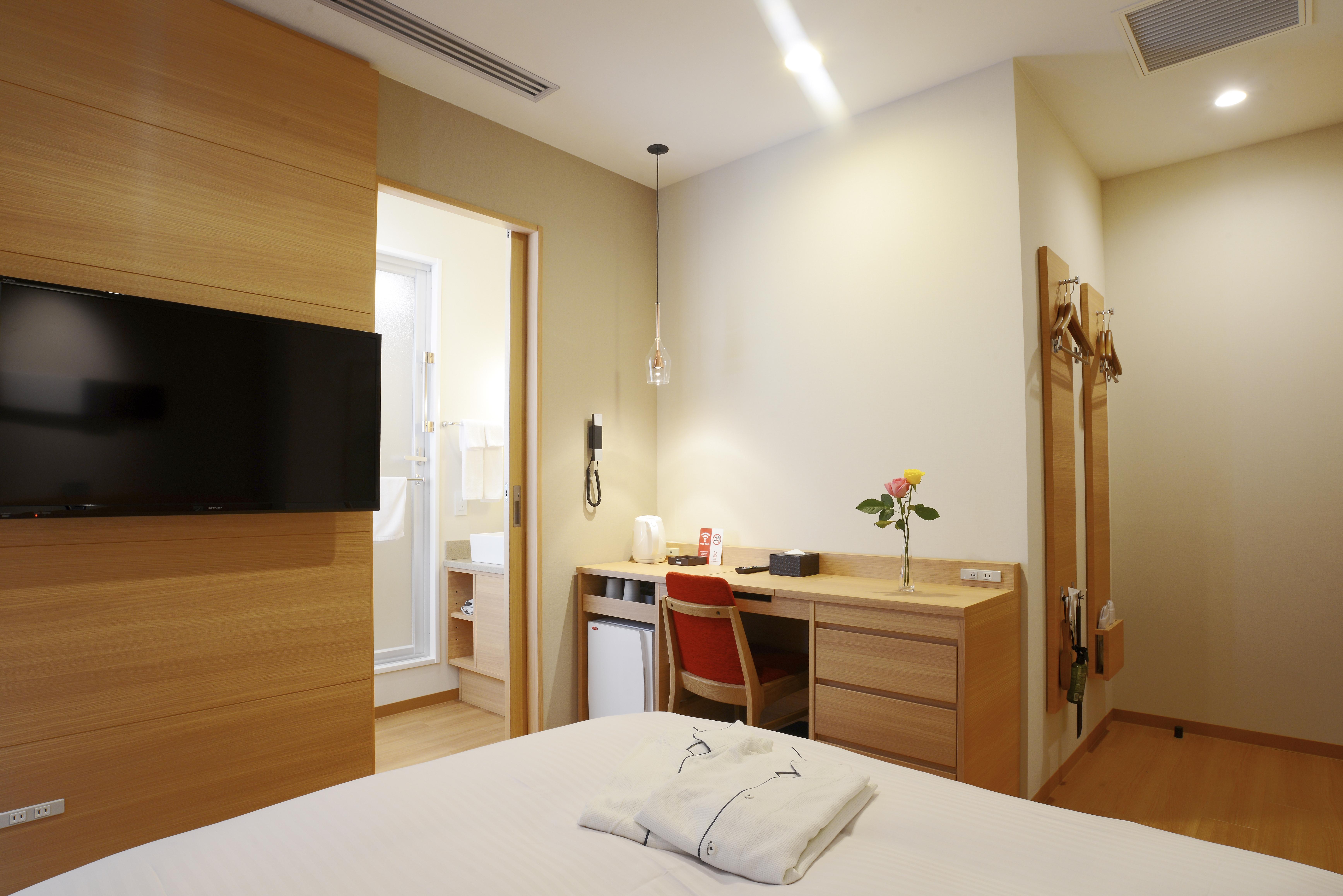 Red Roof Inn & Suites Osaka Namba Nipponbashi Extérieur photo