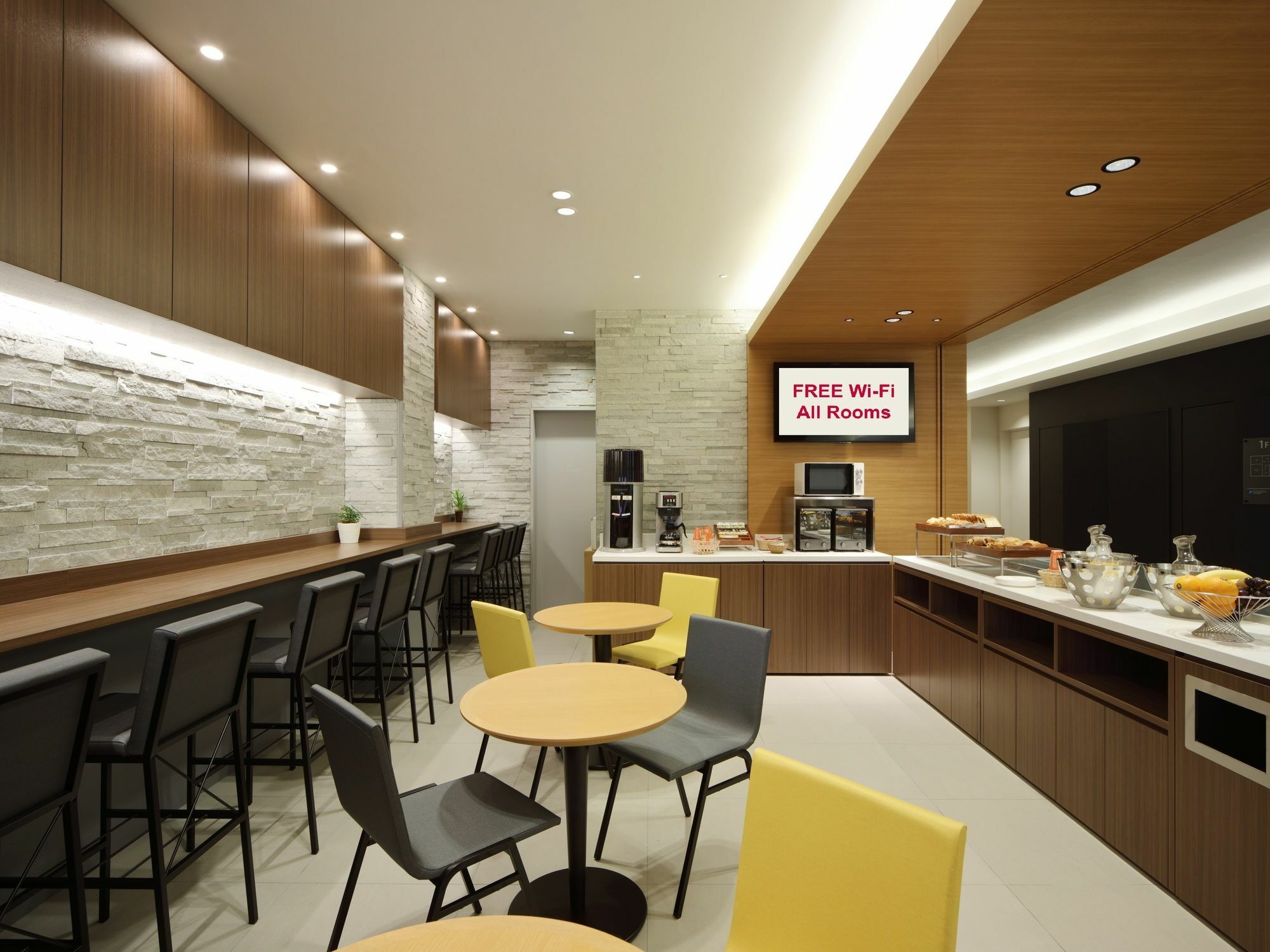 Red Roof Inn & Suites Osaka Namba Nipponbashi Extérieur photo