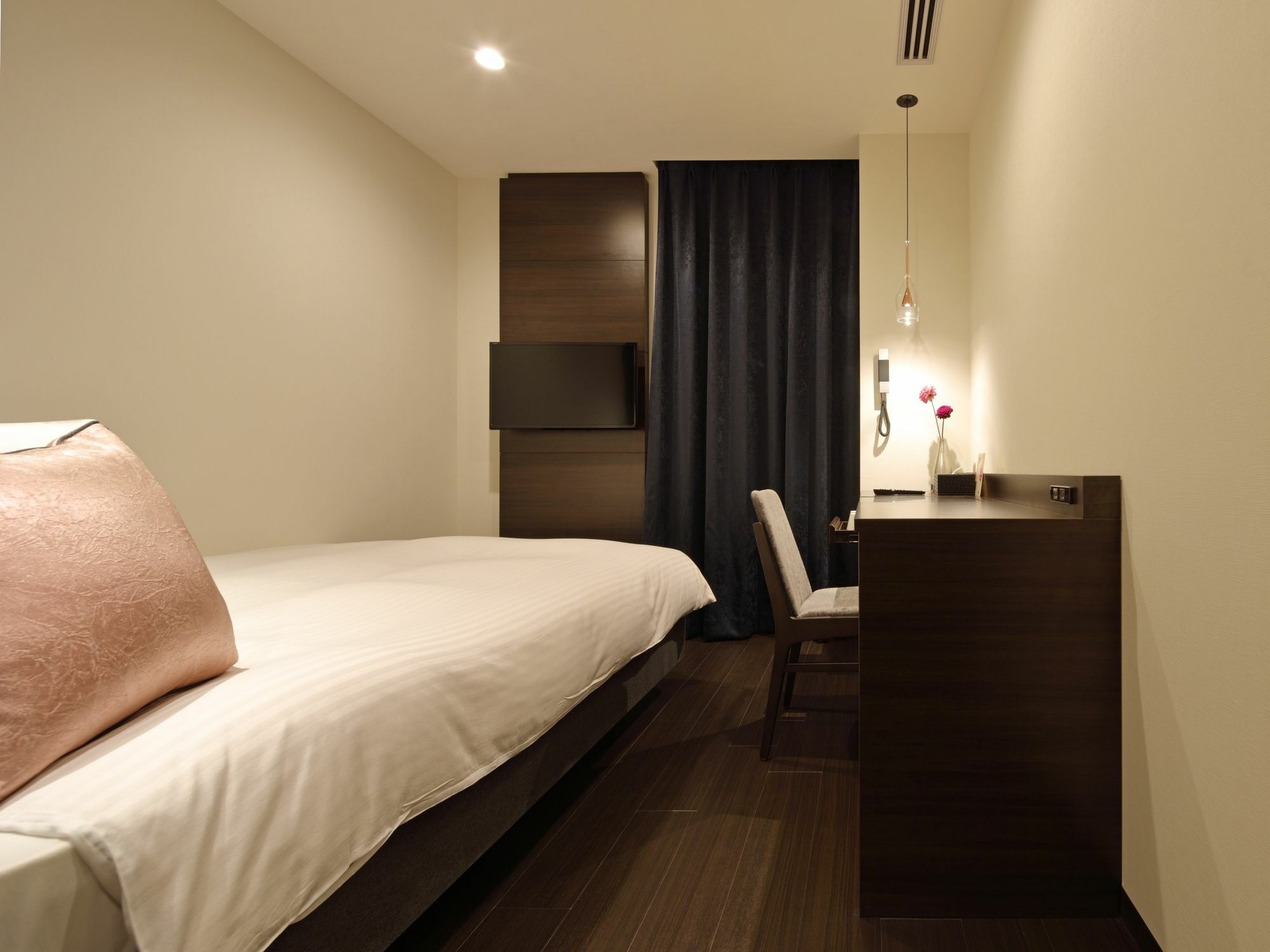 Red Roof Inn & Suites Osaka Namba Nipponbashi Extérieur photo