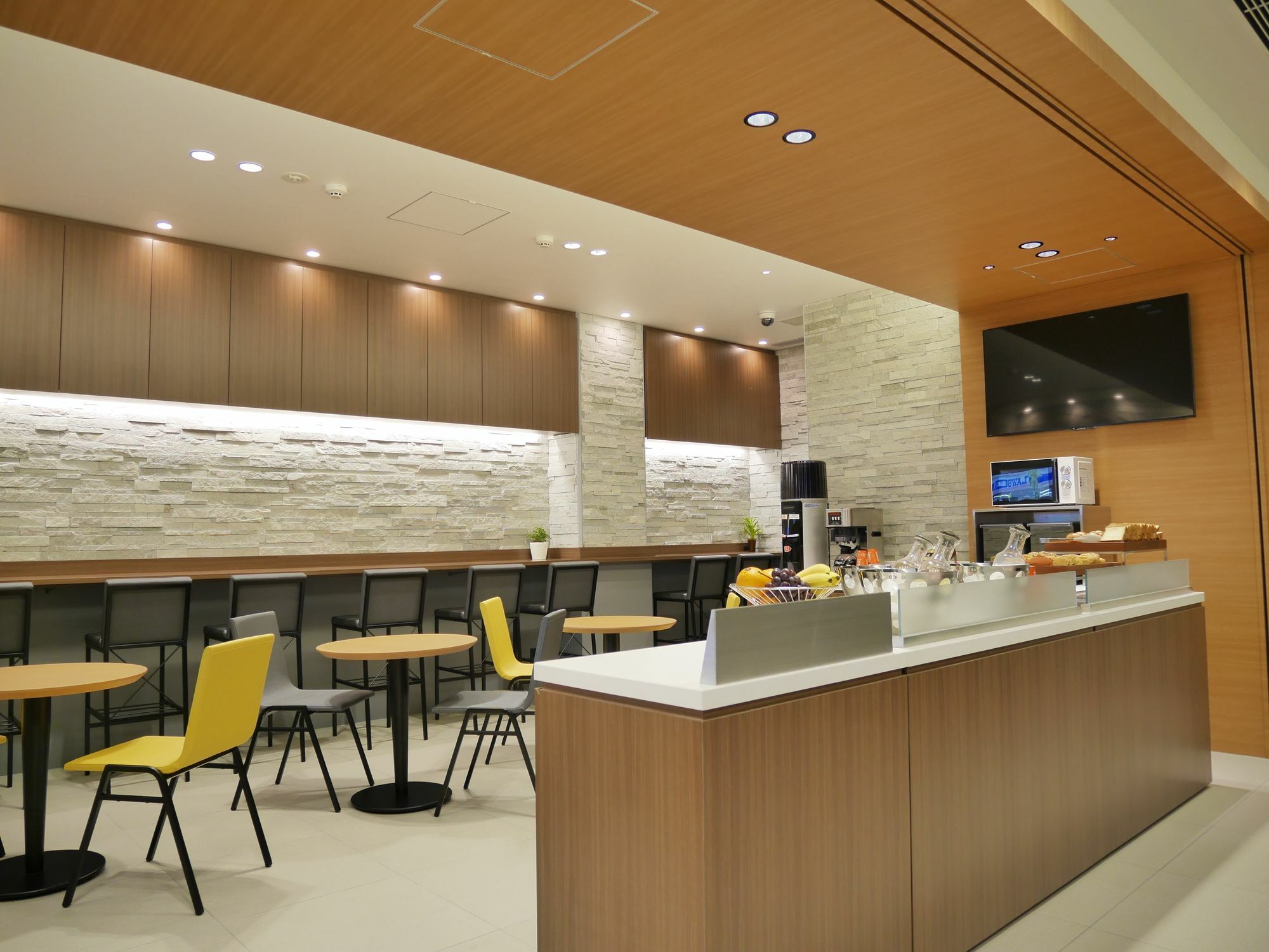 Red Roof Inn & Suites Osaka Namba Nipponbashi Extérieur photo